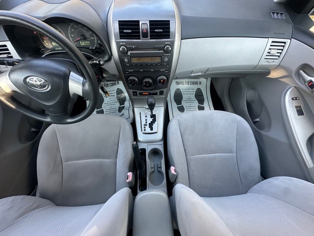 2011 Toyota Corolla Image 17