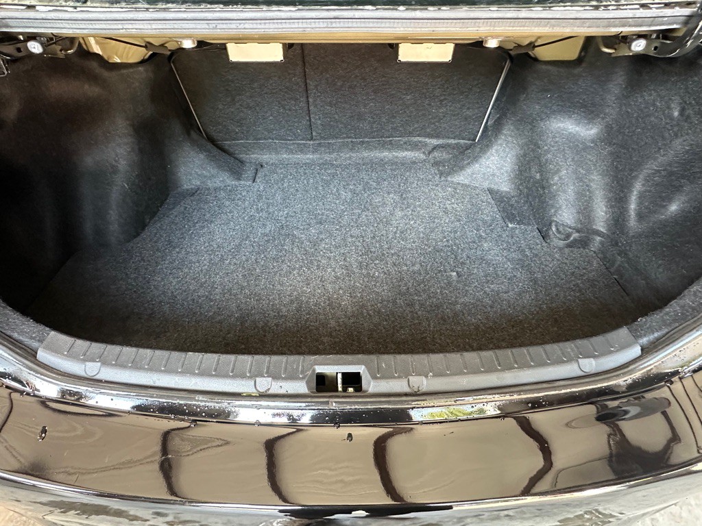 2011 Toyota Corolla Image 24