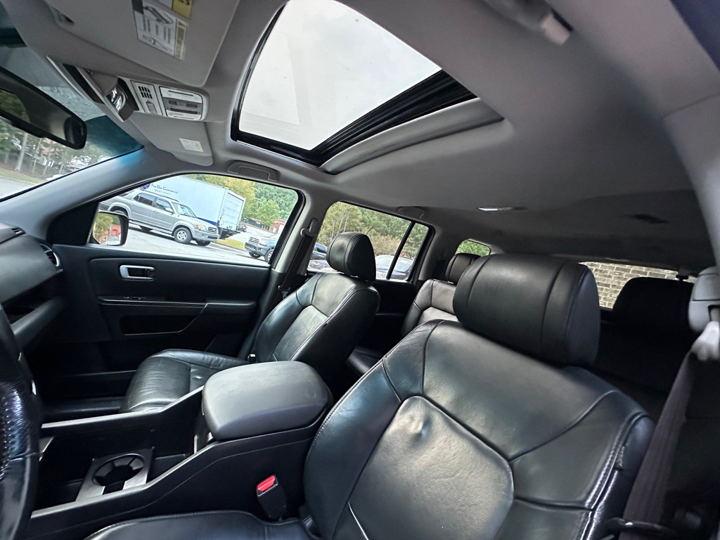 2015 Honda Pilot Image 14