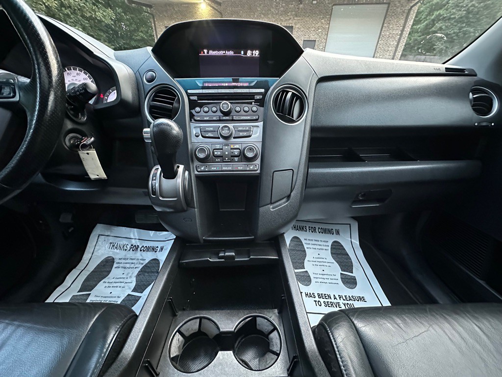 2015 Honda Pilot Image 16