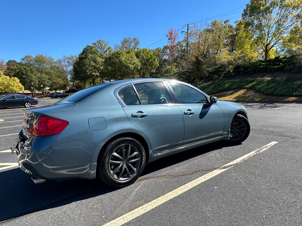 2009 INFINITI G37 Image 7