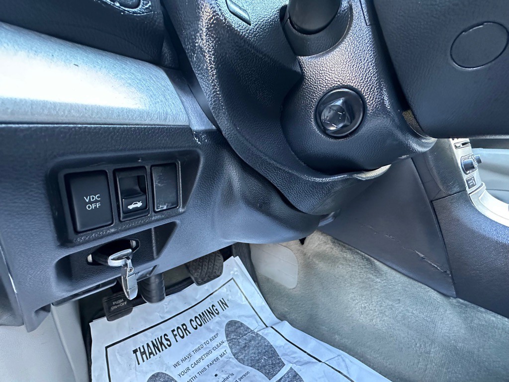 2009 INFINITI G37 Image 16