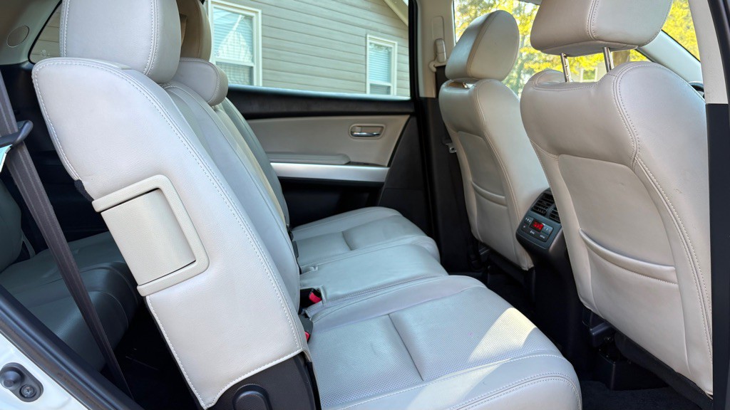 2015 Mazda CX-9 Image 17