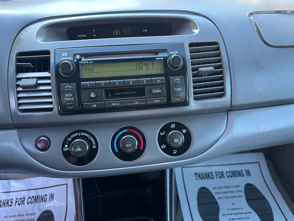 2002 Toyota Camry Image 15