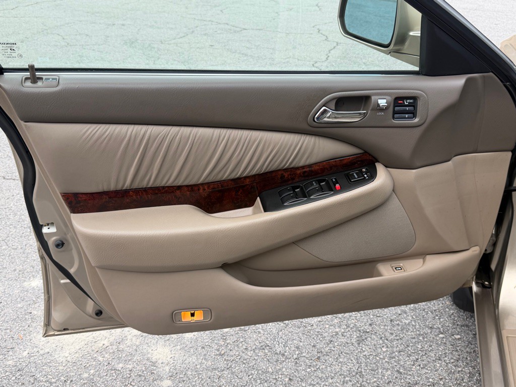 2003 Acura TL Image 9