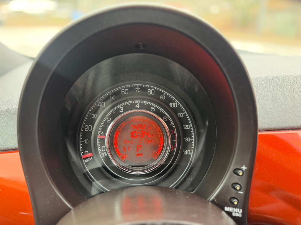 2012 FIAT 500 Image 14