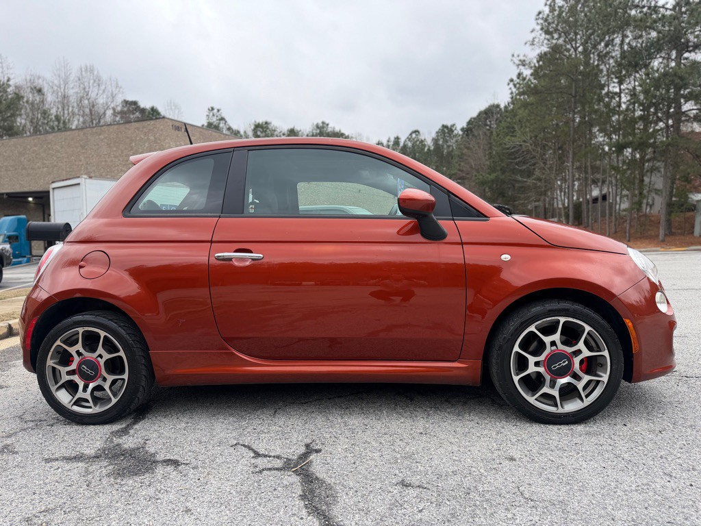 2012 FIAT 500 Image 6