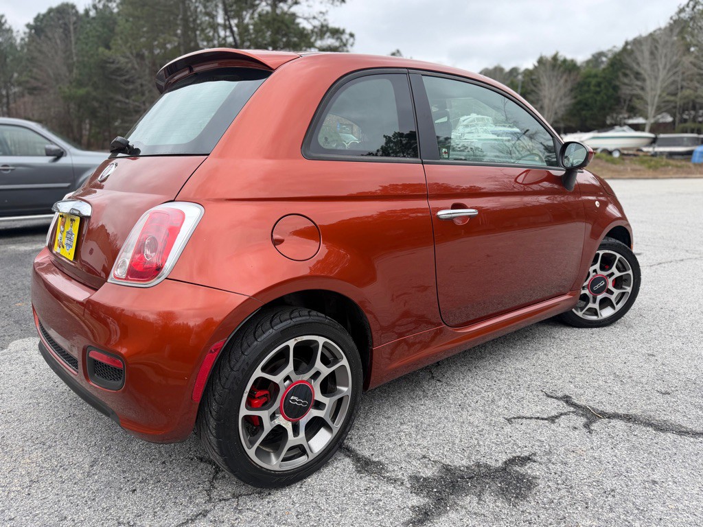 2012 FIAT 500 Image 8