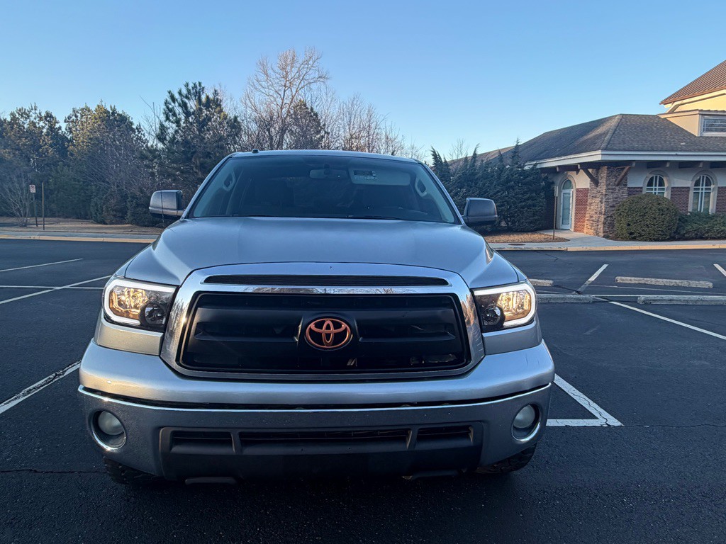 2013 Toyota Tundra Image 2