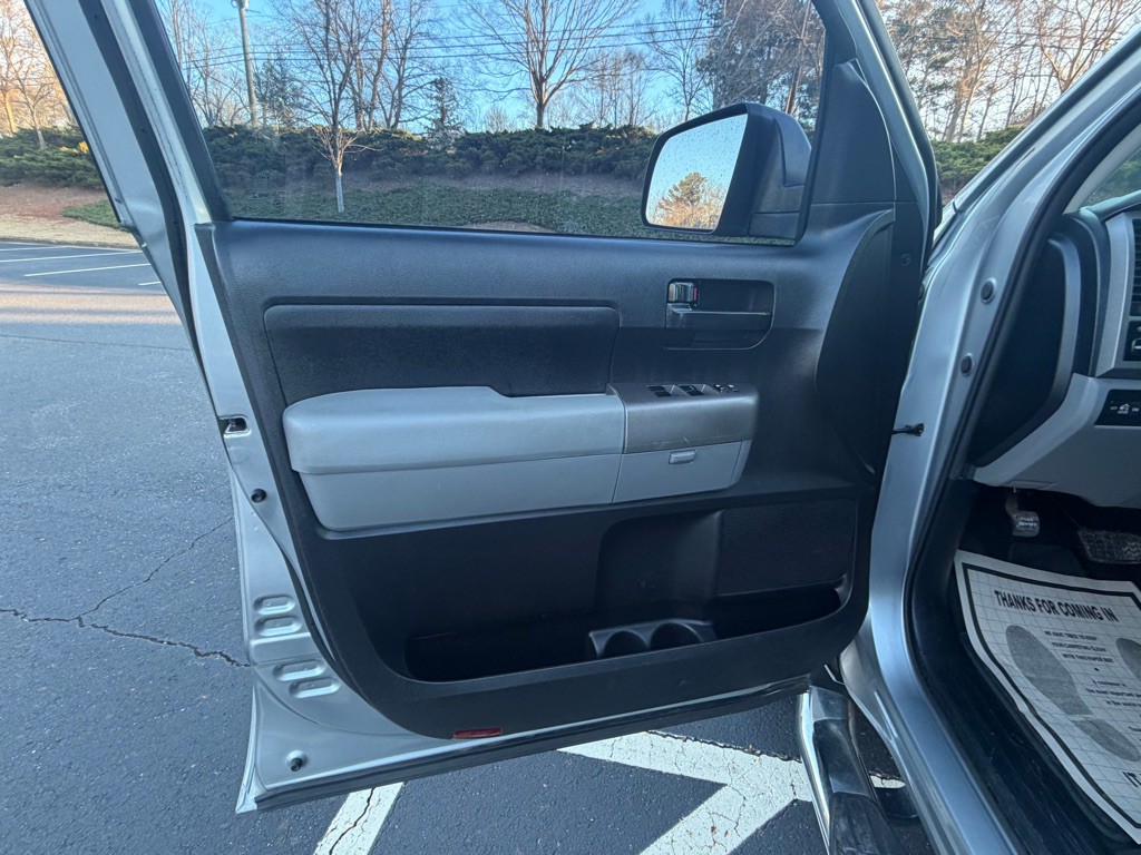 2013 Toyota Tundra Image 9