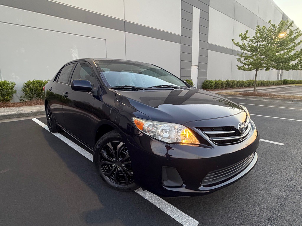 2013 Toyota Corolla Image 3