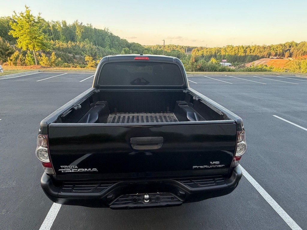 2010 Toyota Tacoma Image 8