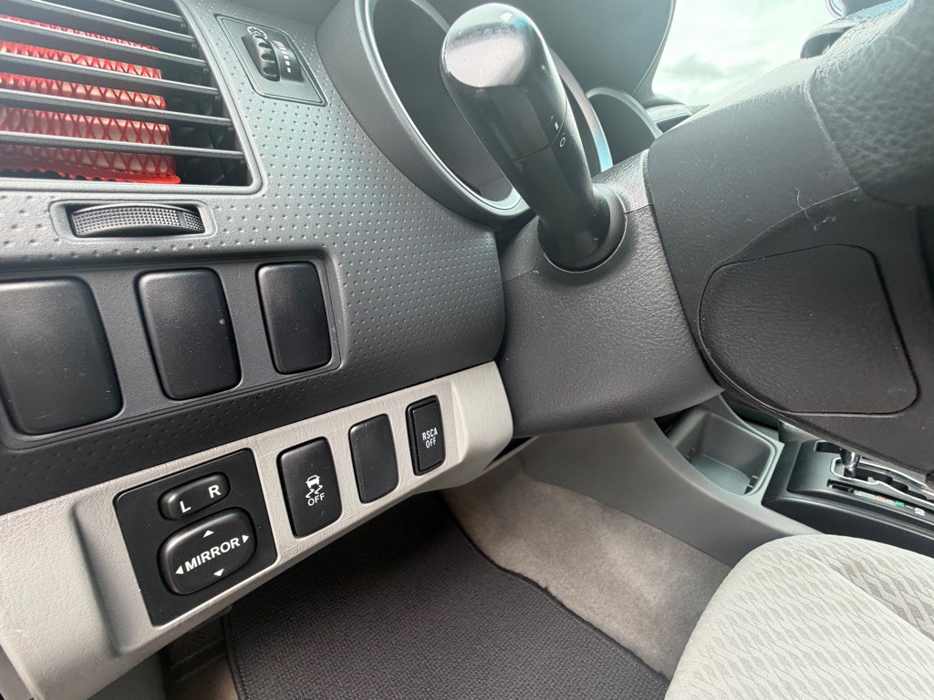 2010 Toyota Tacoma Image 14