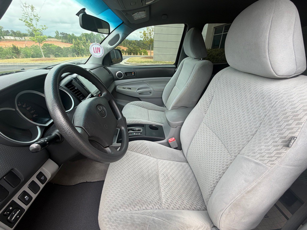 2010 Toyota Tacoma Image 15