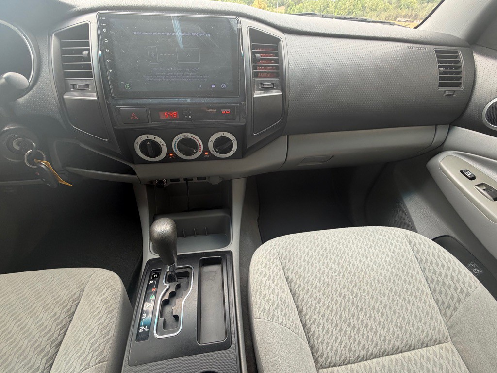 2010 Toyota Tacoma Image 20