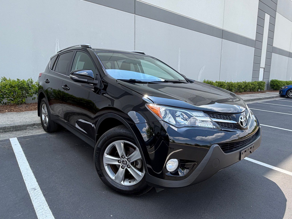 2015 Toyota Rav4 Image 3