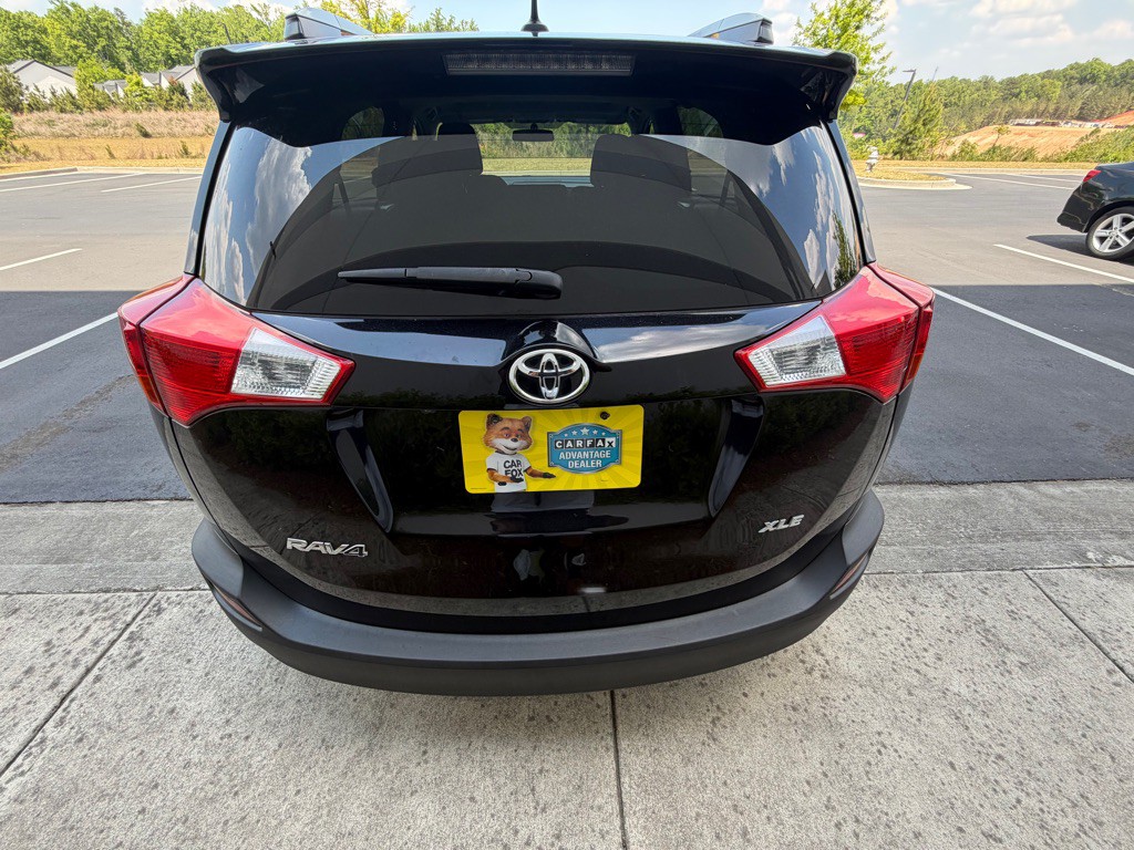 2015 Toyota Rav4 Image 5