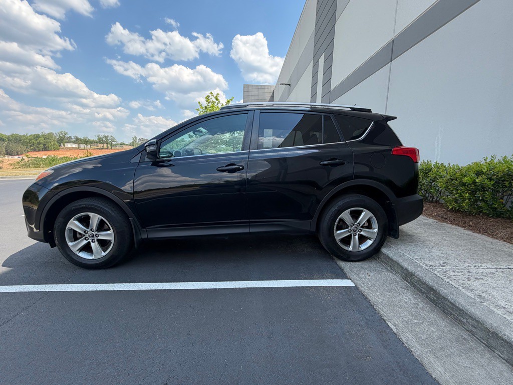 2015 Toyota Rav4 Image 6