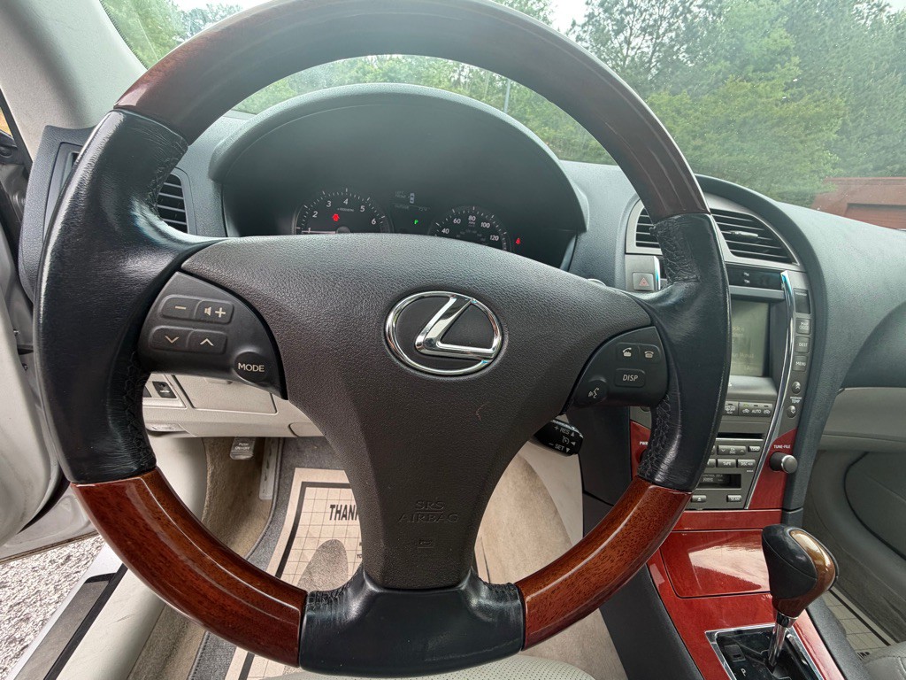 2007 Lexus ES 350 Image 14