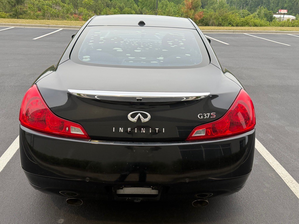 2012 INFINITI G37 Image 5