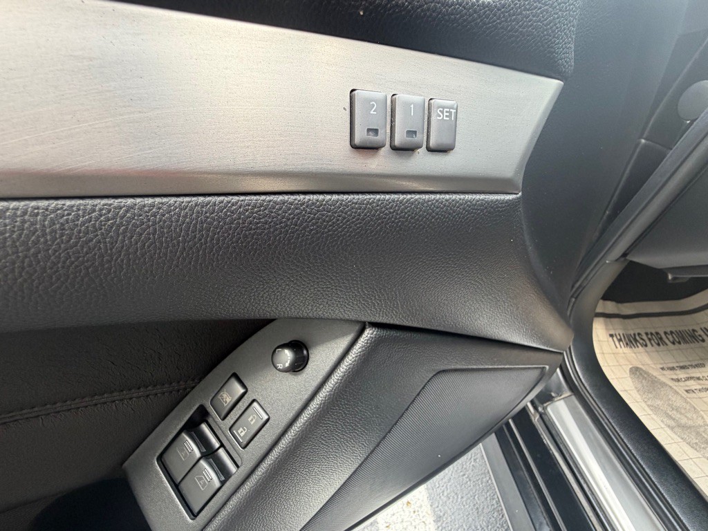 2012 INFINITI G37 Image 20