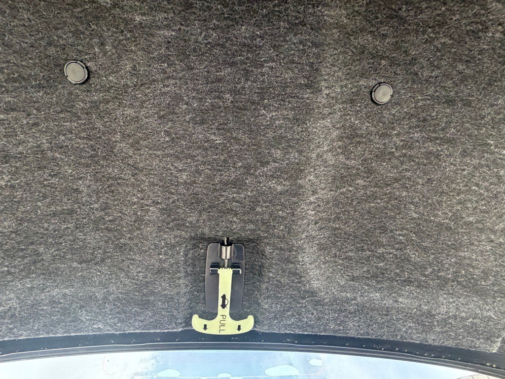 2012 INFINITI G37 Image 39