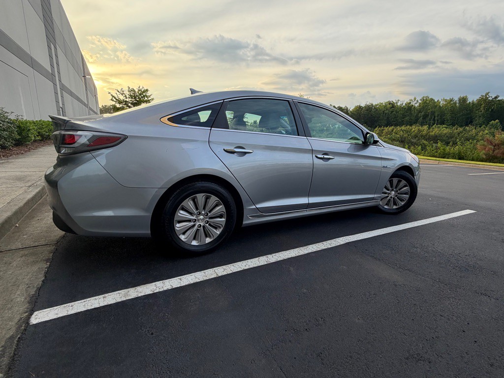 2016 Hyundai Sonata Image 6