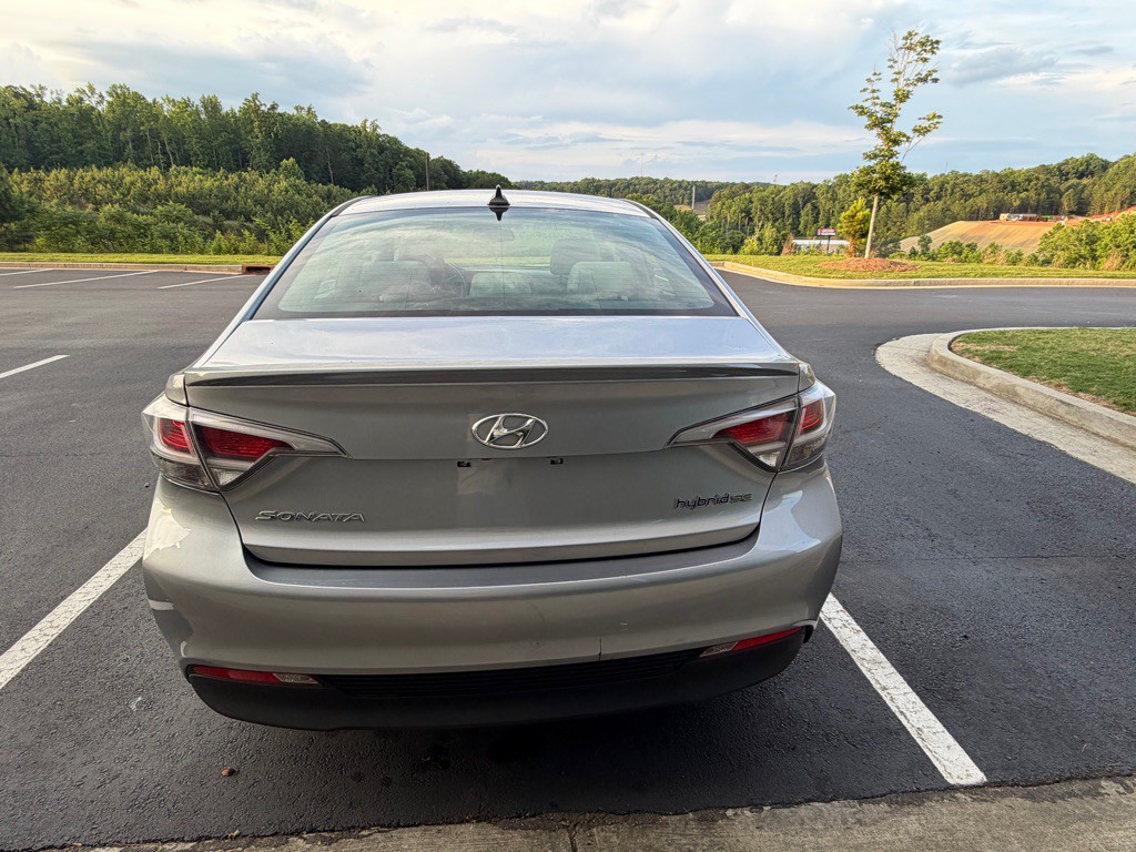 2016 Hyundai Sonata Image 7