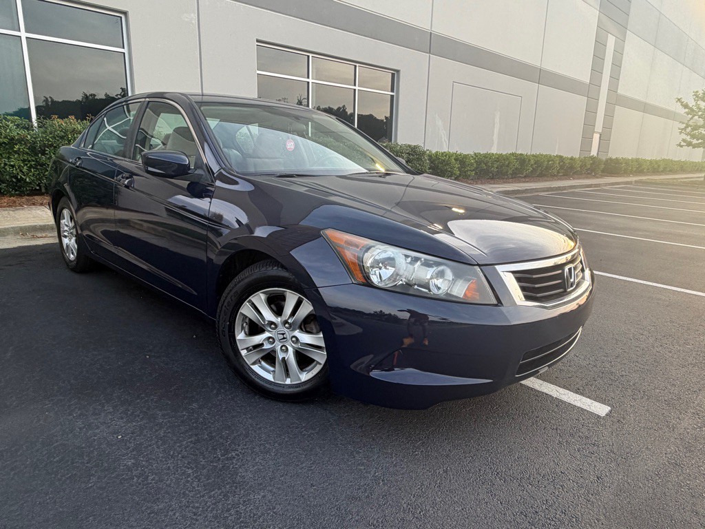 2010 Honda Accord Image 3
