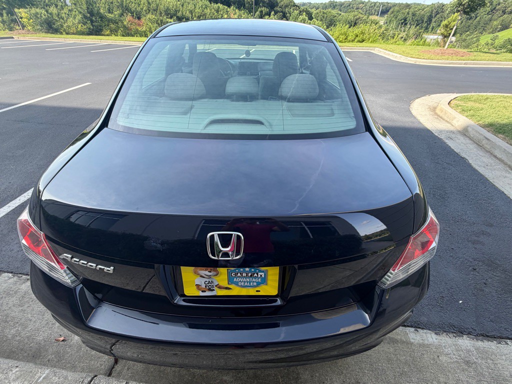 2010 Honda Accord Image 8