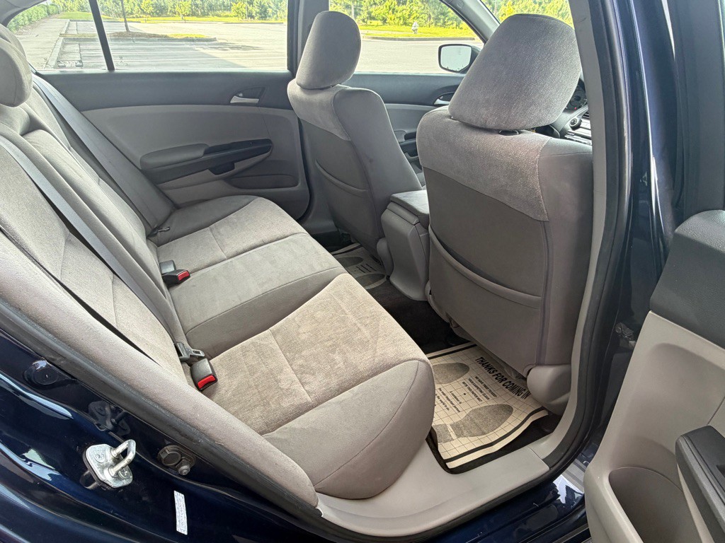 2010 Honda Accord Image 24