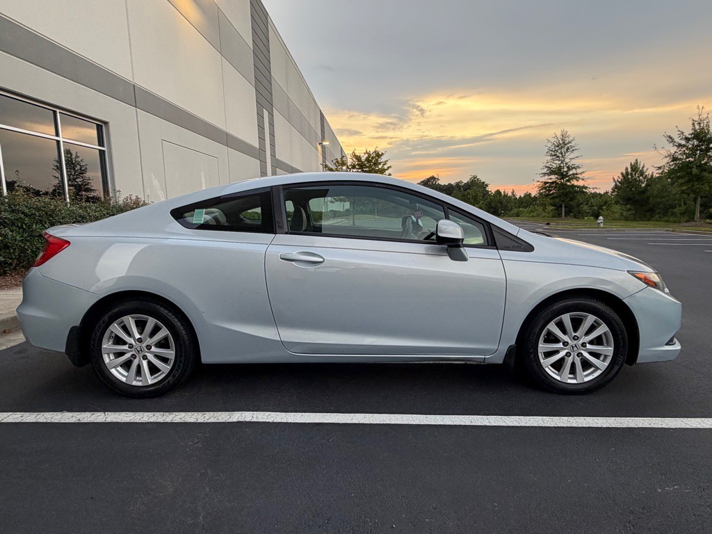 2012 Honda Civic Image 4