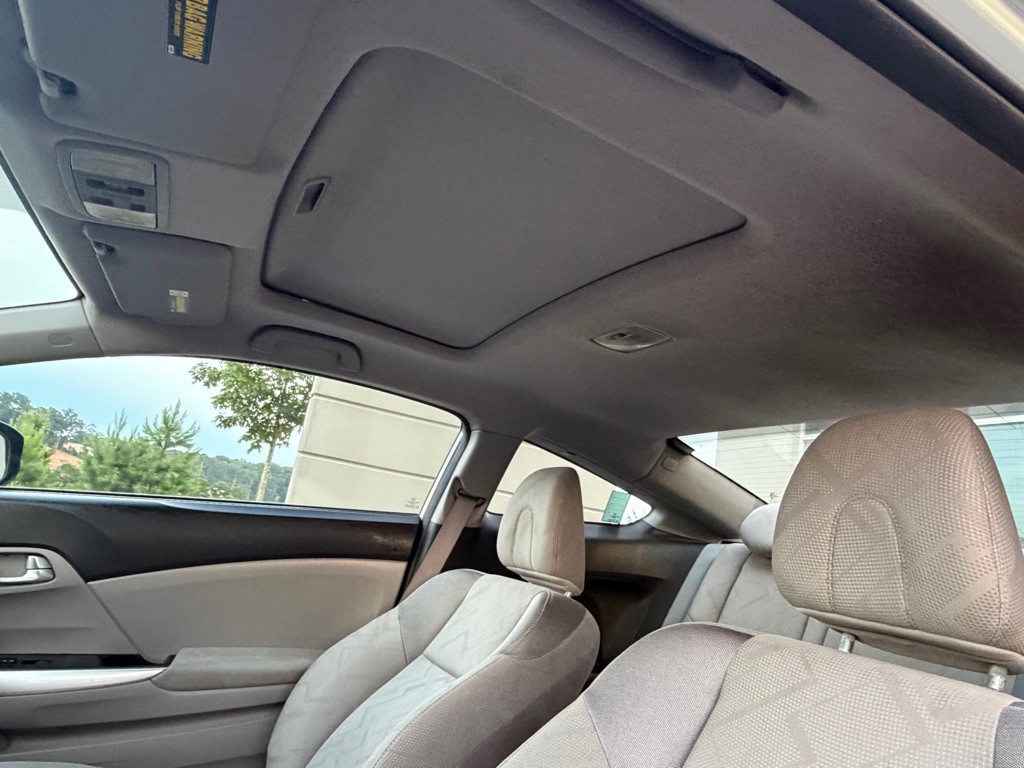 2012 Honda Civic Image 20