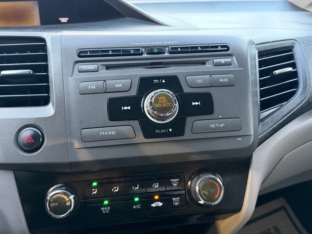 2012 Honda Civic Image 31