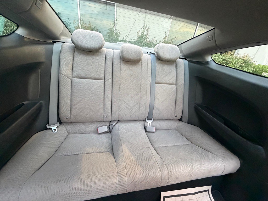 2012 Honda Civic Image 34