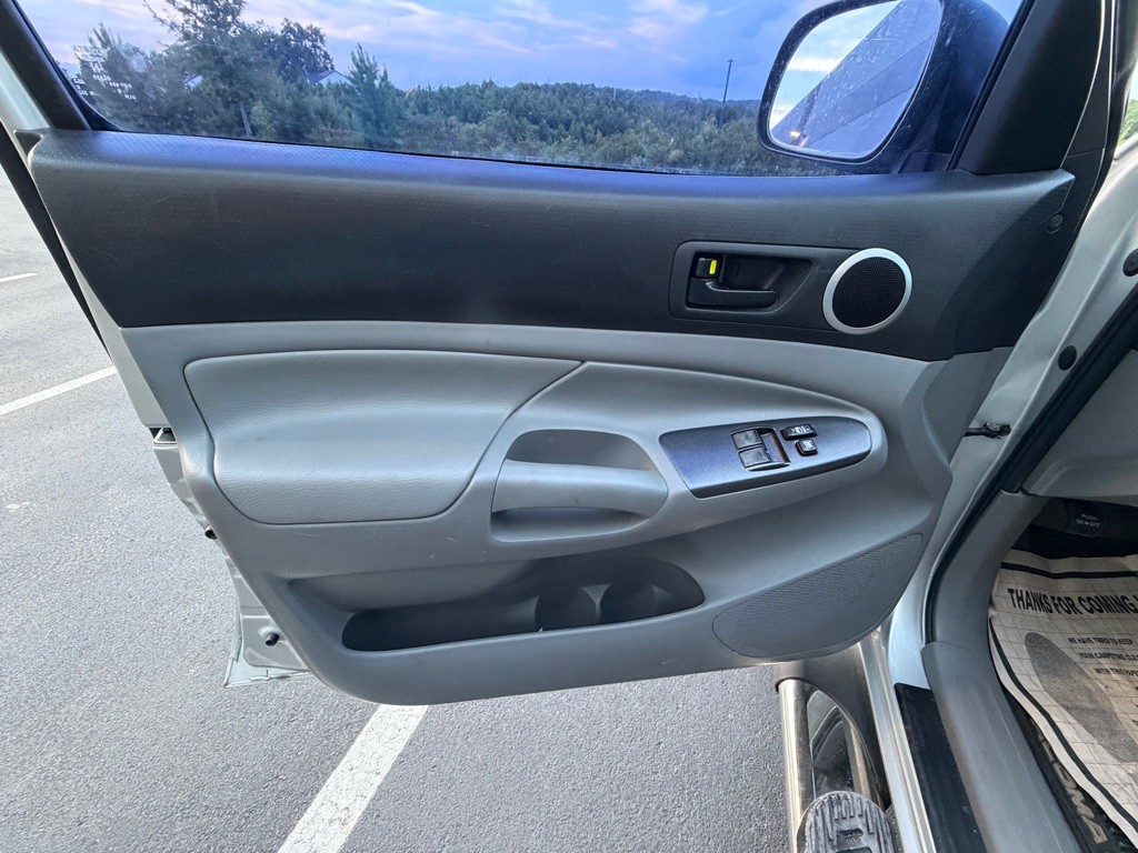 2006 Toyota Tacoma Image 11