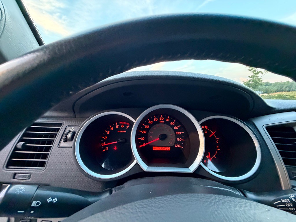 2006 Toyota Tacoma Image 13