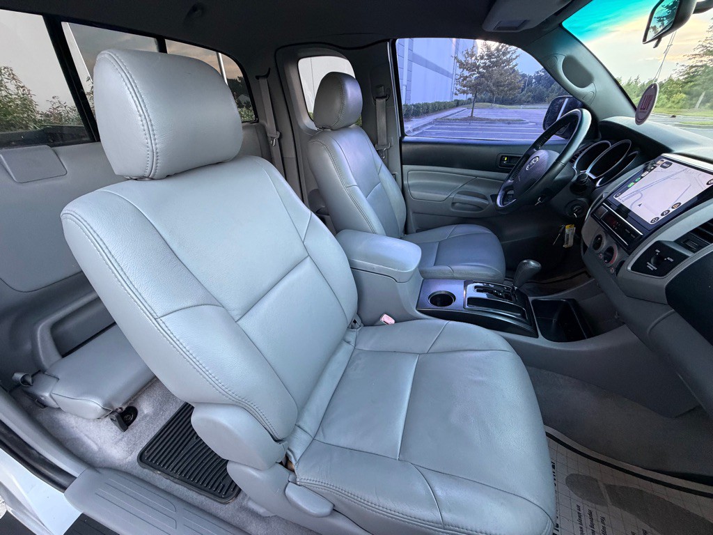 2006 Toyota Tacoma Image 26