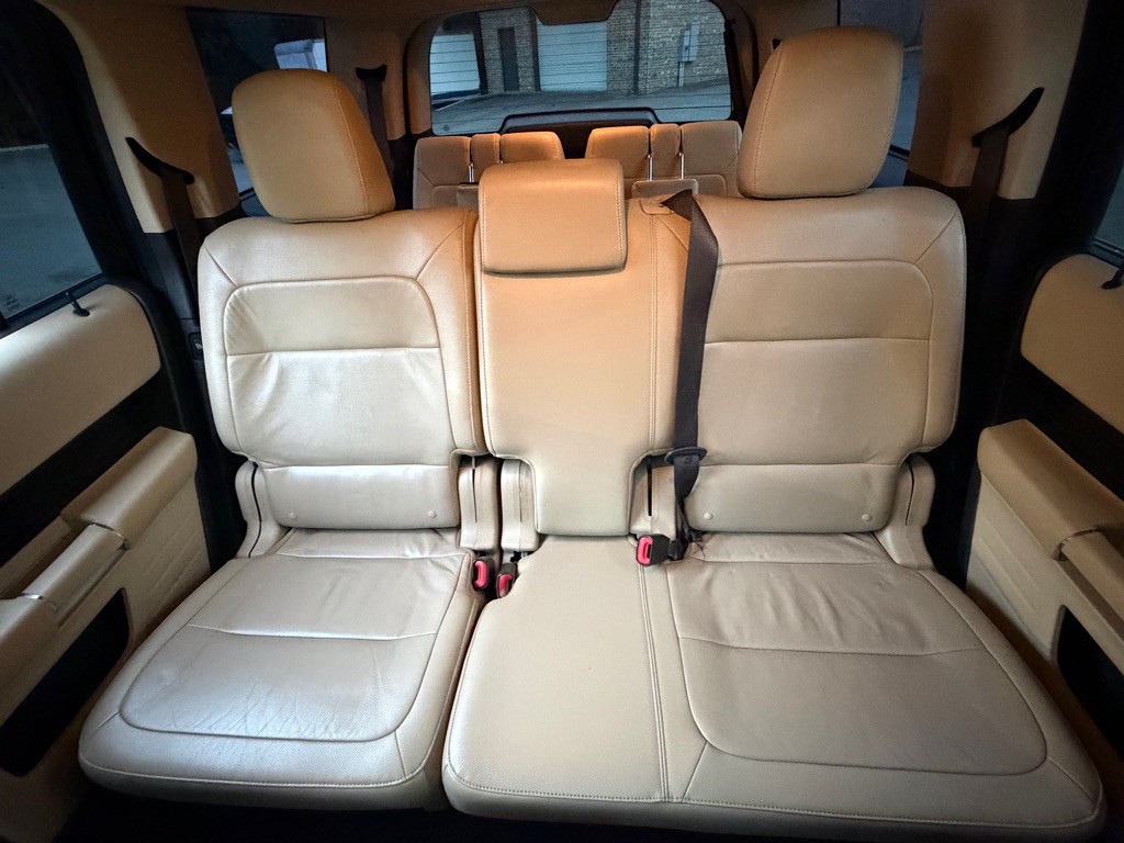 2016 Ford Flex Image 21