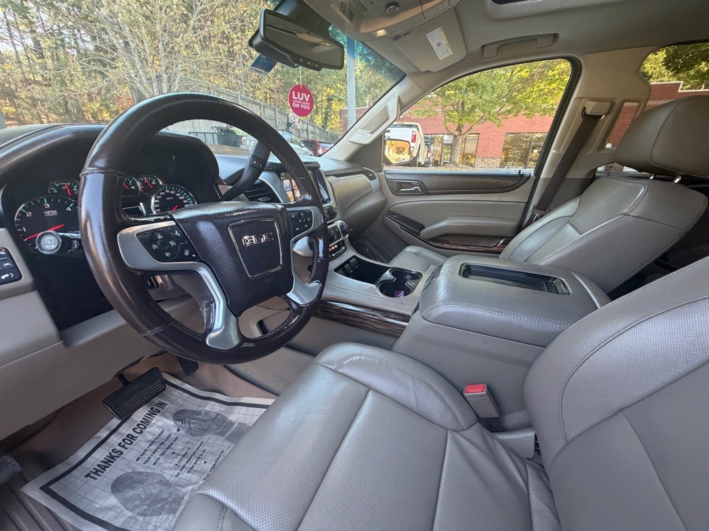 2020 GMC Yukon Image 12