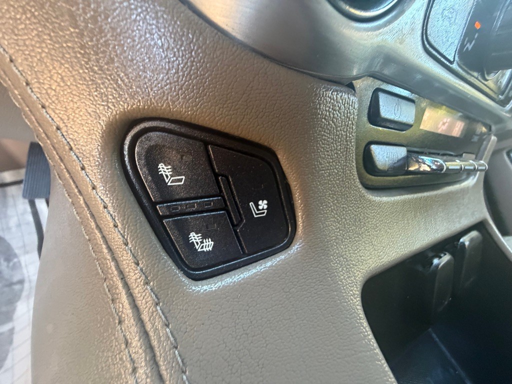 2020 GMC Yukon Image 20
