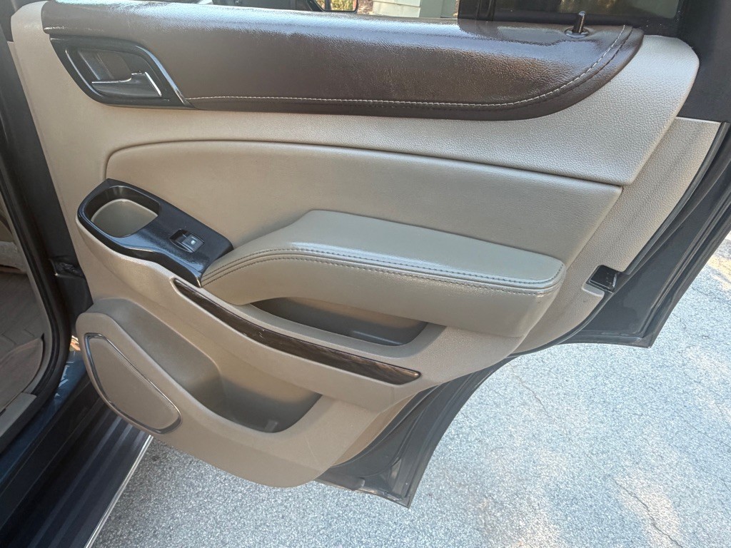 2020 GMC Yukon Image 34