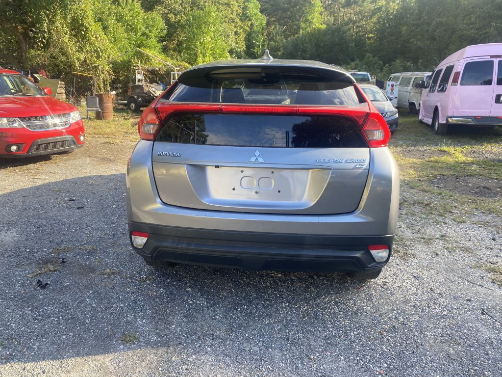 2019 Mitsubishi Eclipse Image 4