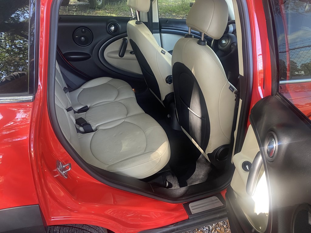 2012 MINI Cooper Image 7