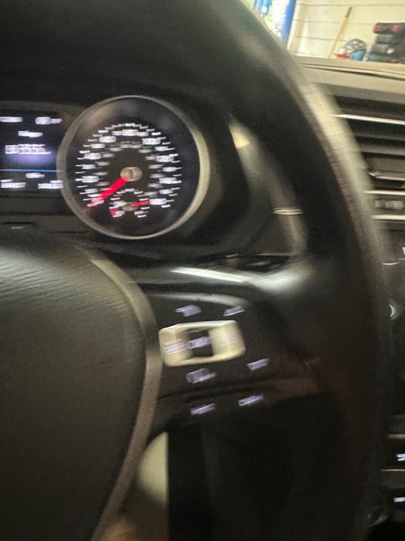 2018 Volkswagen Tiguan Image 24