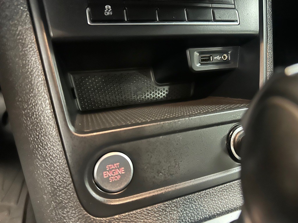 2017 Volkswagen Tiguan Image 12