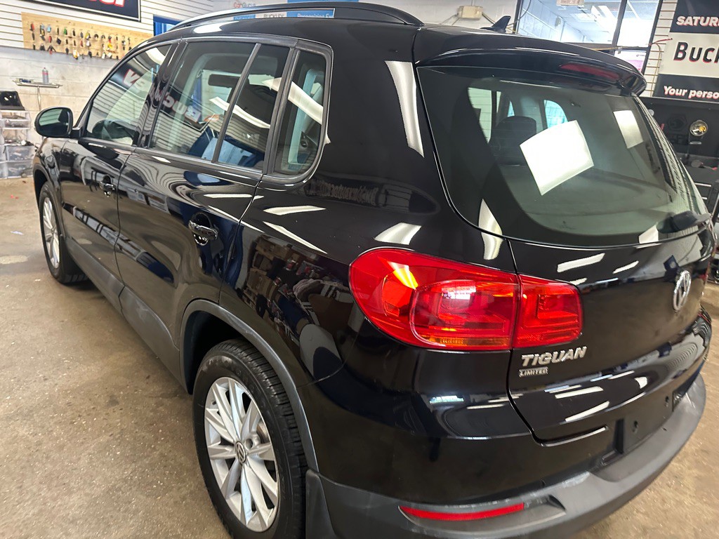 2017 Volkswagen Tiguan Image 13