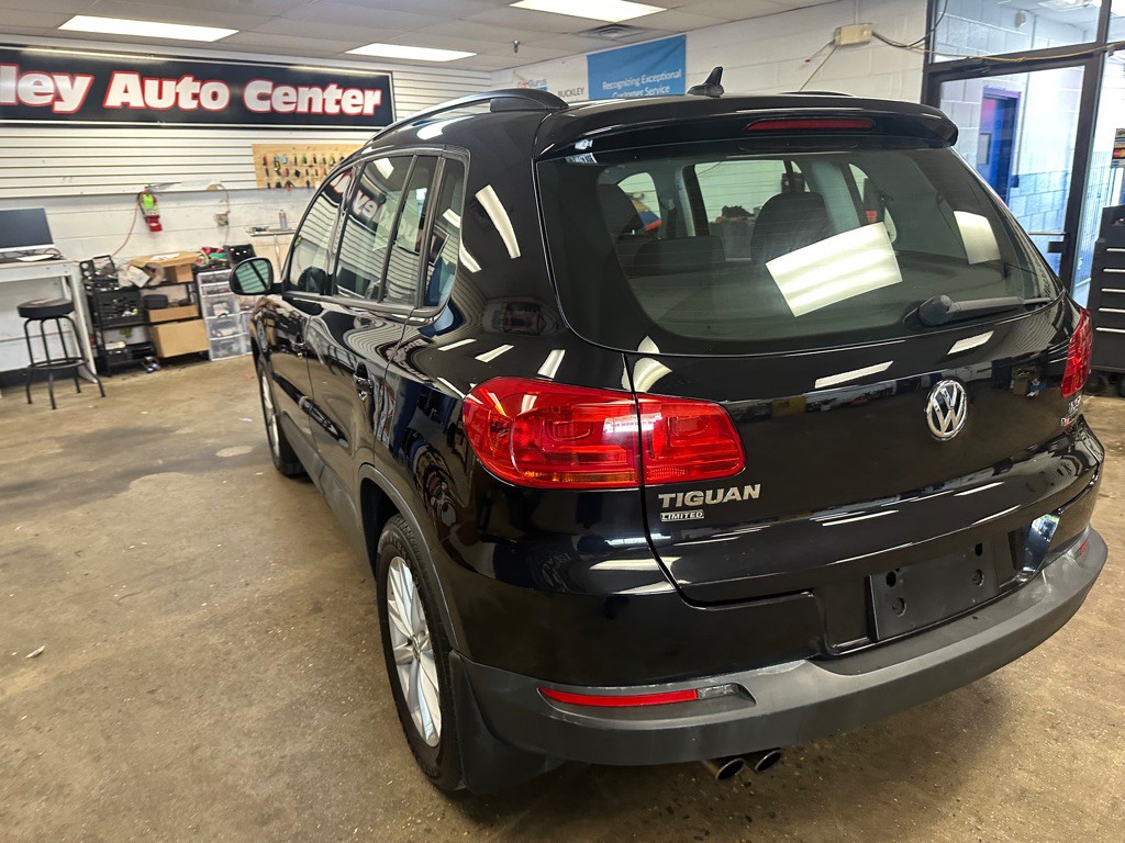 2017 Volkswagen Tiguan Image 14