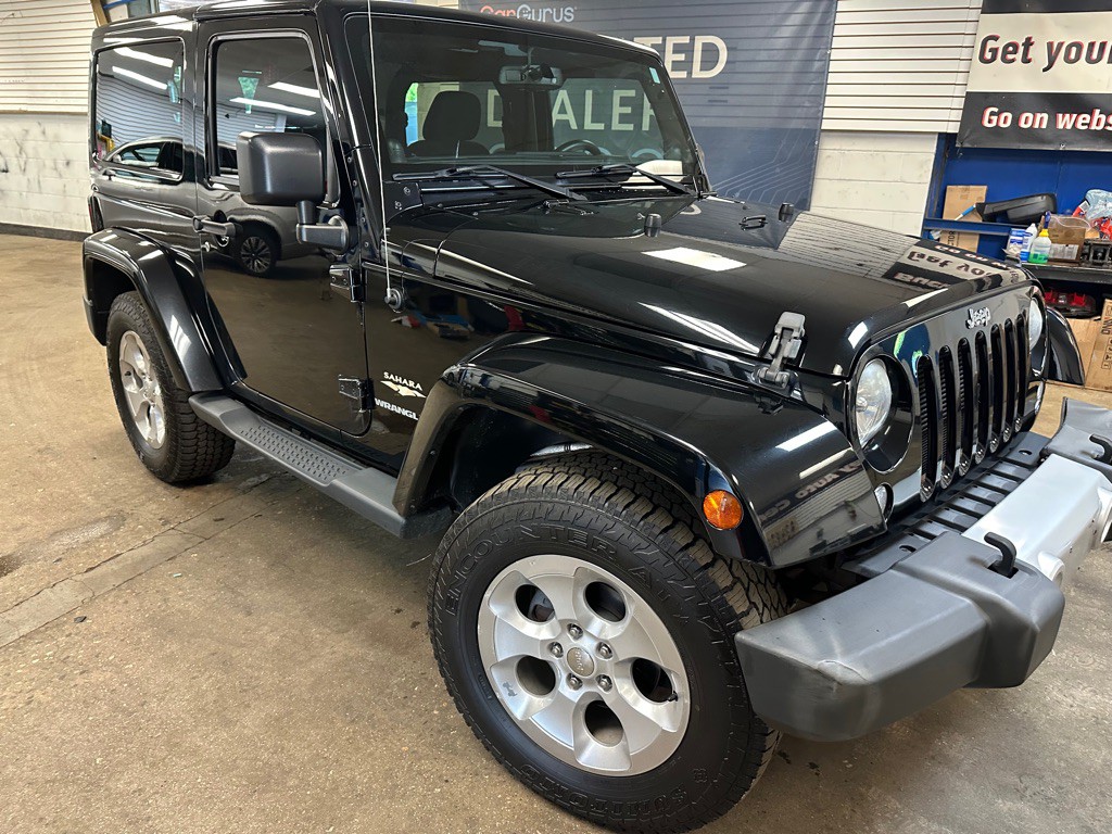 2014 Jeep Wrangler Image 21