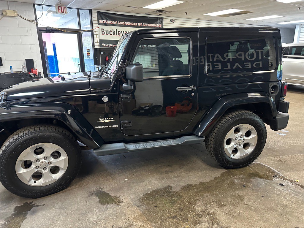 2014 Jeep Wrangler Image 24